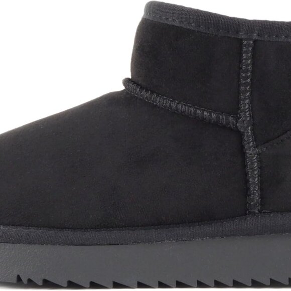 Women Round Toe Lug Sole Low Flatform Sherpa-lined Ankle Bootie - Picture 1 of 6